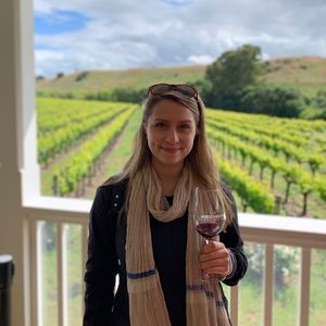 Meet your Posher, Jasmine